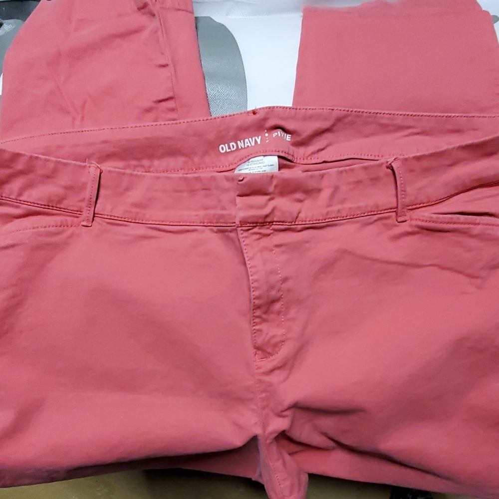 Old Navy pixie pants